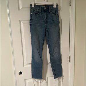 Madewell size 24 high rise slim boyfriend jean frayed ends
